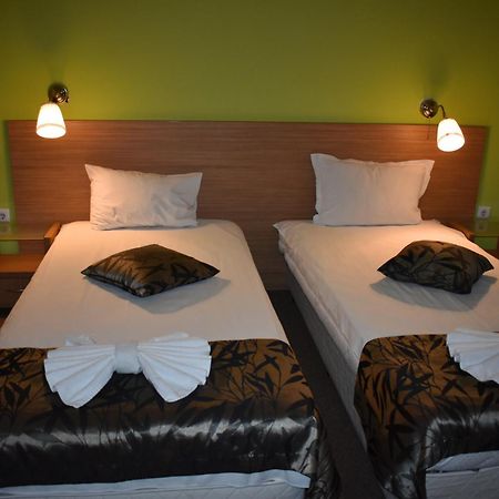 Green Hisar Hotel Family Hisarya Extérieur photo