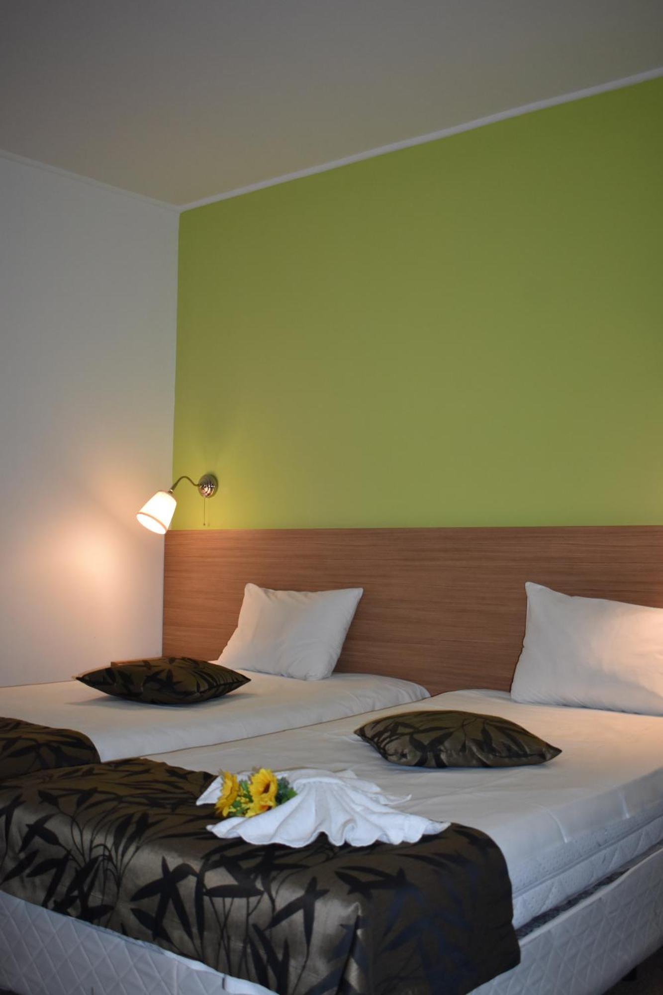 Green Hisar Hotel Family Hisarya Extérieur photo
